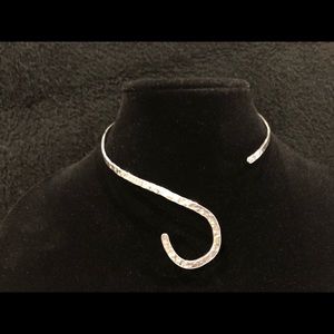925 sterling silver hammered necklace